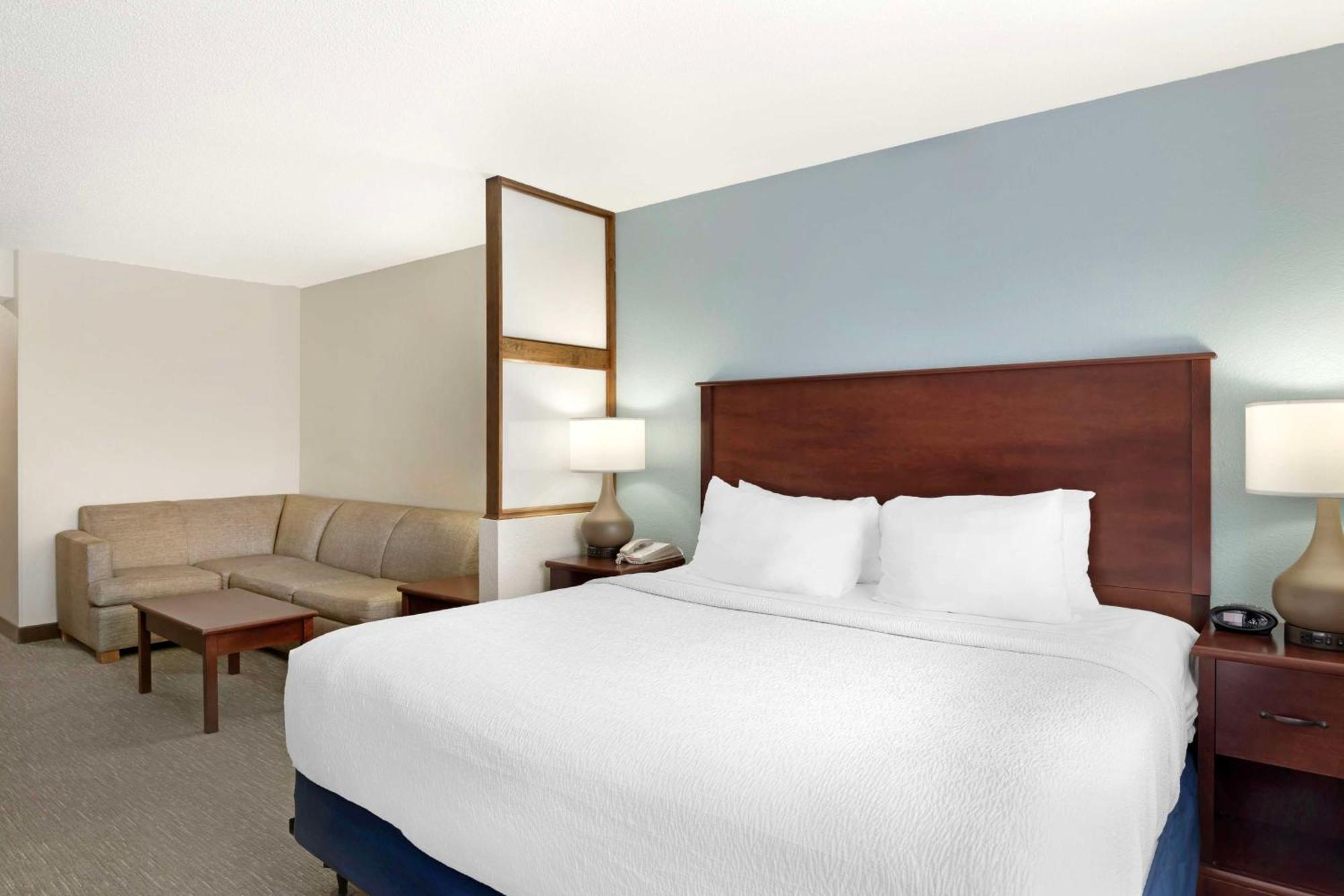 Best Western Plus Crossroads Inn & Suites Zion Crossroads Exteriör bild
