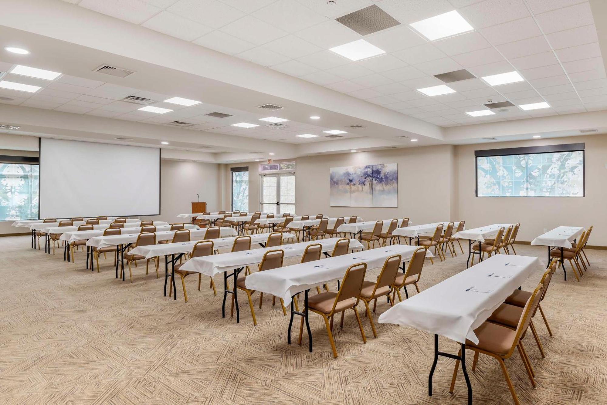 Best Western Plus Crossroads Inn & Suites Zion Crossroads Exteriör bild